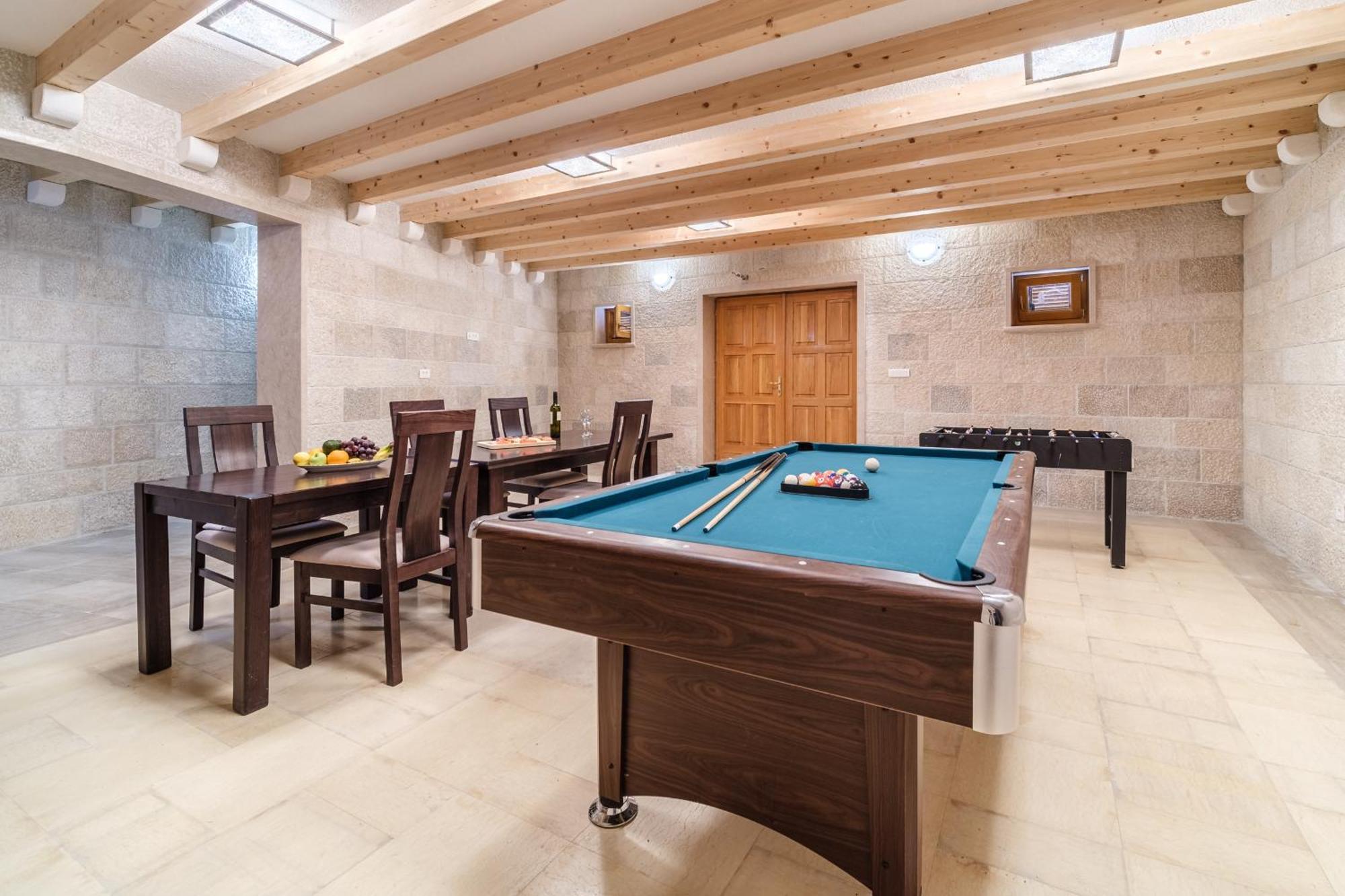Luxury Stone Villa Nevija 2022 Private Villa Milna  Exterior foto